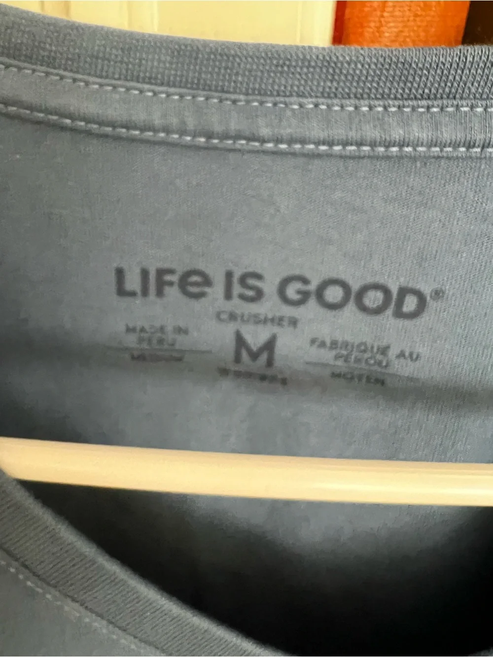 NWT Life is Good Daisy v-neck crusher tee